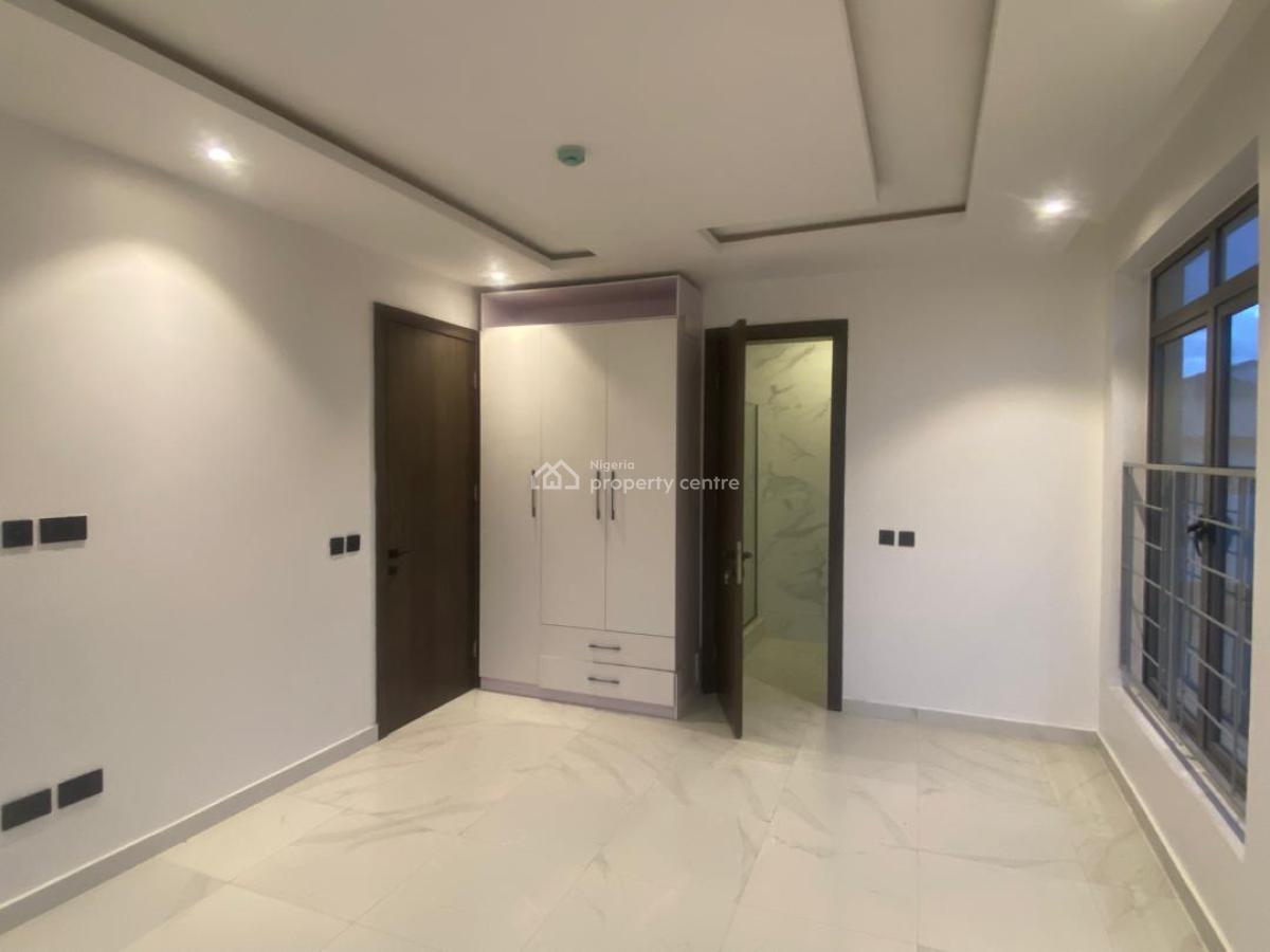 Newly Built 4-bedroom Terrace with a 1-room Bq & a Swimming Pool, Lekki Right, Lekki Phase 1, Lekki, Lagos, Terraced Duplex for Sale