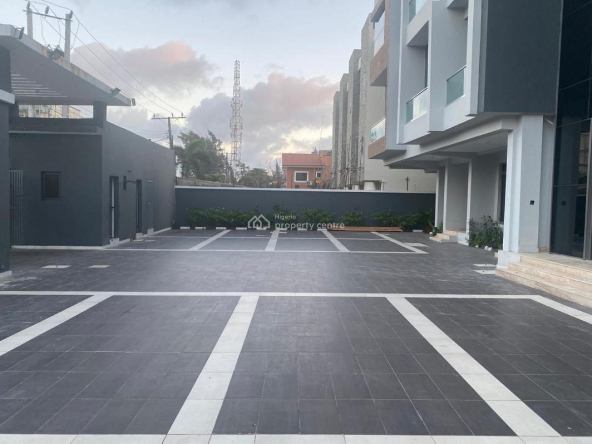 Newly Built 4-bedroom Terrace with a 1-room Bq & a Swimming Pool, Lekki Right, Lekki Phase 1, Lekki, Lagos, Terraced Duplex for Sale