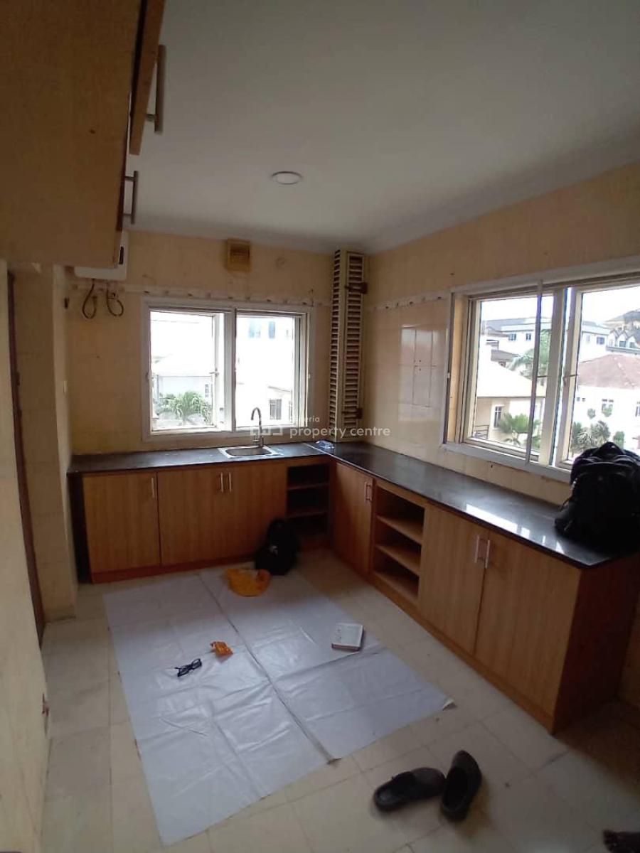 a Lovely Serviced 3 Bedroom Apartment with Bq, Off Yesufu Abiodun Street, Oniru, Victoria Island (vi), Lagos, Flat / Apartment for Rent