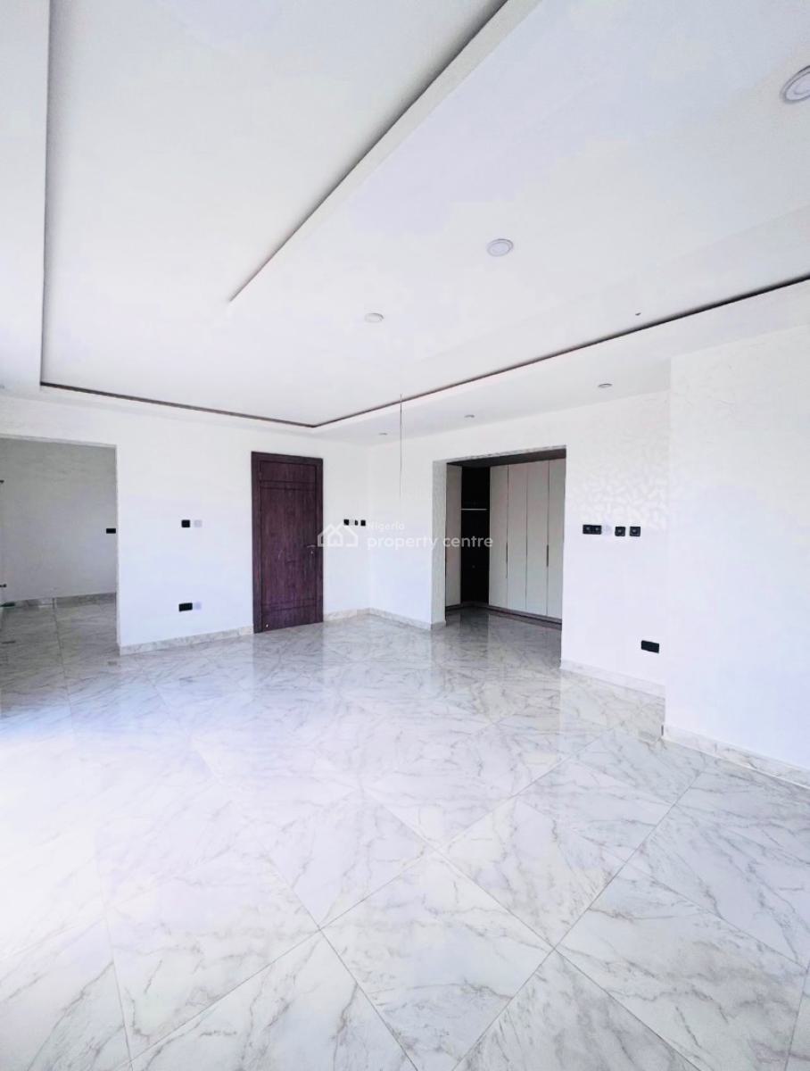 Price Slash! Contemporary 5 Bedroom Home with Rooftop Terrace and Pool, Very Secured, Serene and Beautiful Estate, Osapa, Lekki, Lagos, Detached Duplex for Sale