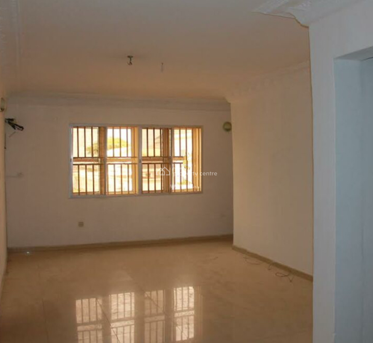 Well Built 3 Bedroom Apartment, Lekki Phase 1, Lekki, Lagos, Flat / Apartment for Rent
