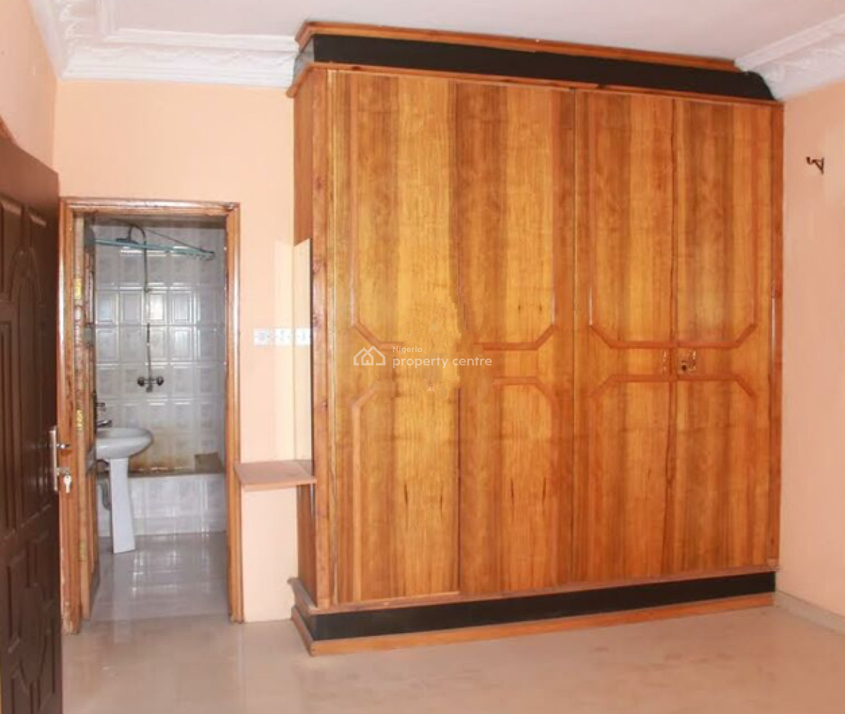 Well Built 3 Bedroom Apartment, Lekki Phase 1, Lekki, Lagos, Flat / Apartment for Rent