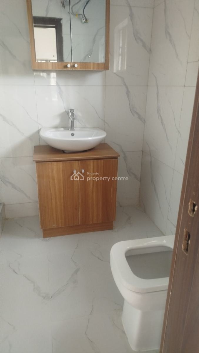 Executive 3 Bedroom Apartment All Room Ensuite Spacious Kitichen Pool,, Ikeja Gra Off Oba Akinjobi, Ikeja, Lagos, Flat / Apartment for Rent