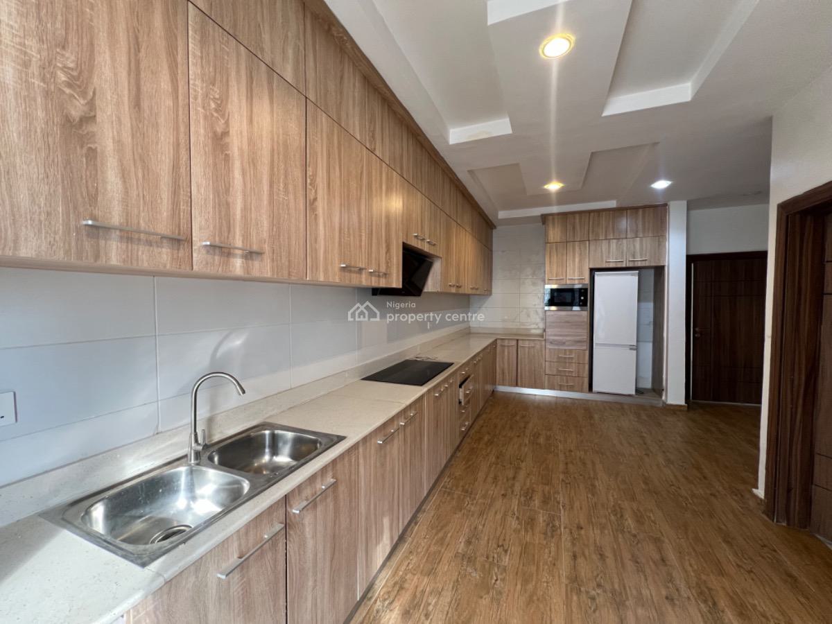 Luxury 3 Bedroom Apartment with Bq, Periwinkle, Lekki Phase 1, Lekki, Lagos, Flat / Apartment for Sale