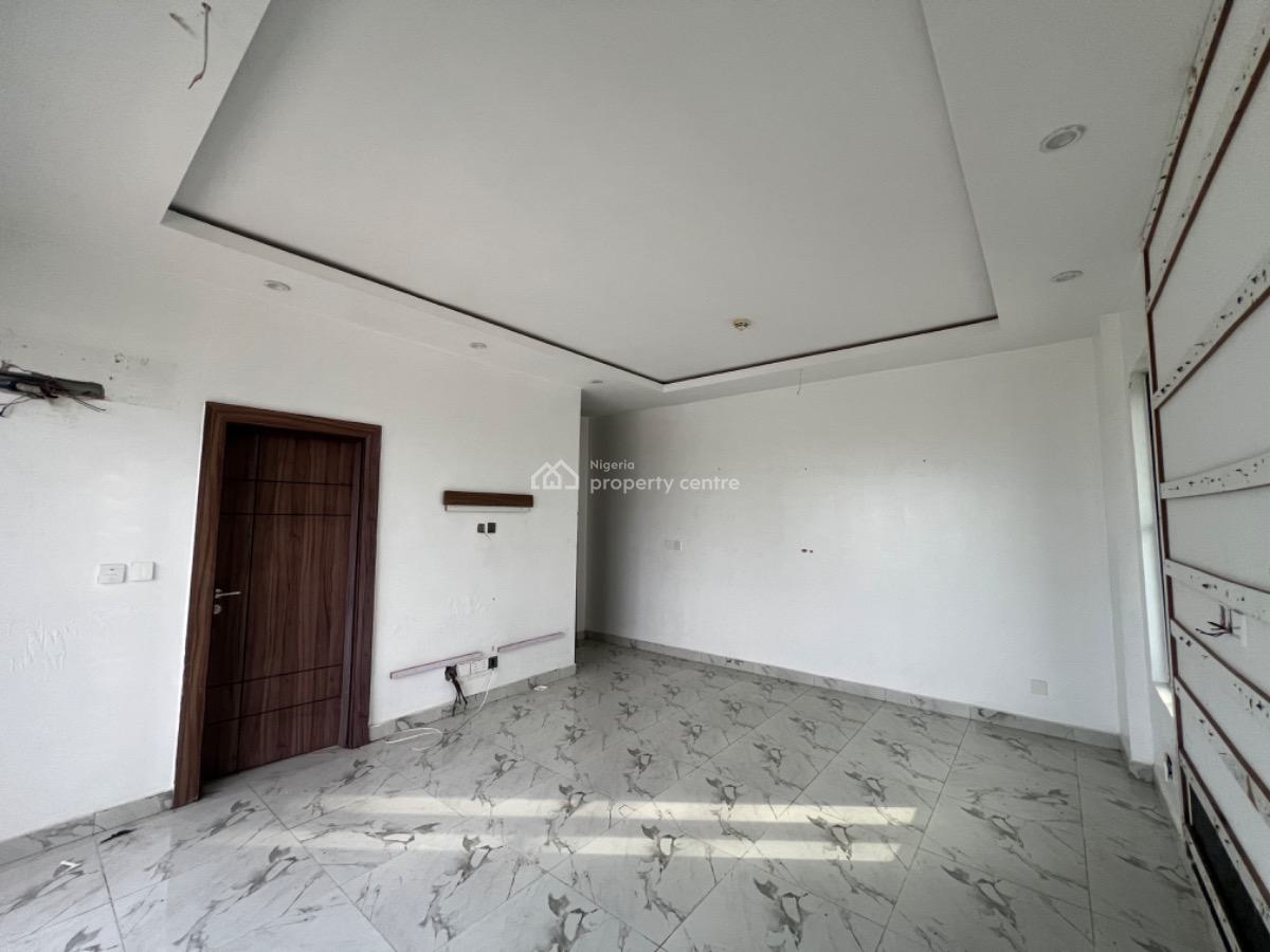 Luxury 3 Bedroom Apartment with Bq, Periwinkle, Lekki Phase 1, Lekki, Lagos, Flat / Apartment for Sale