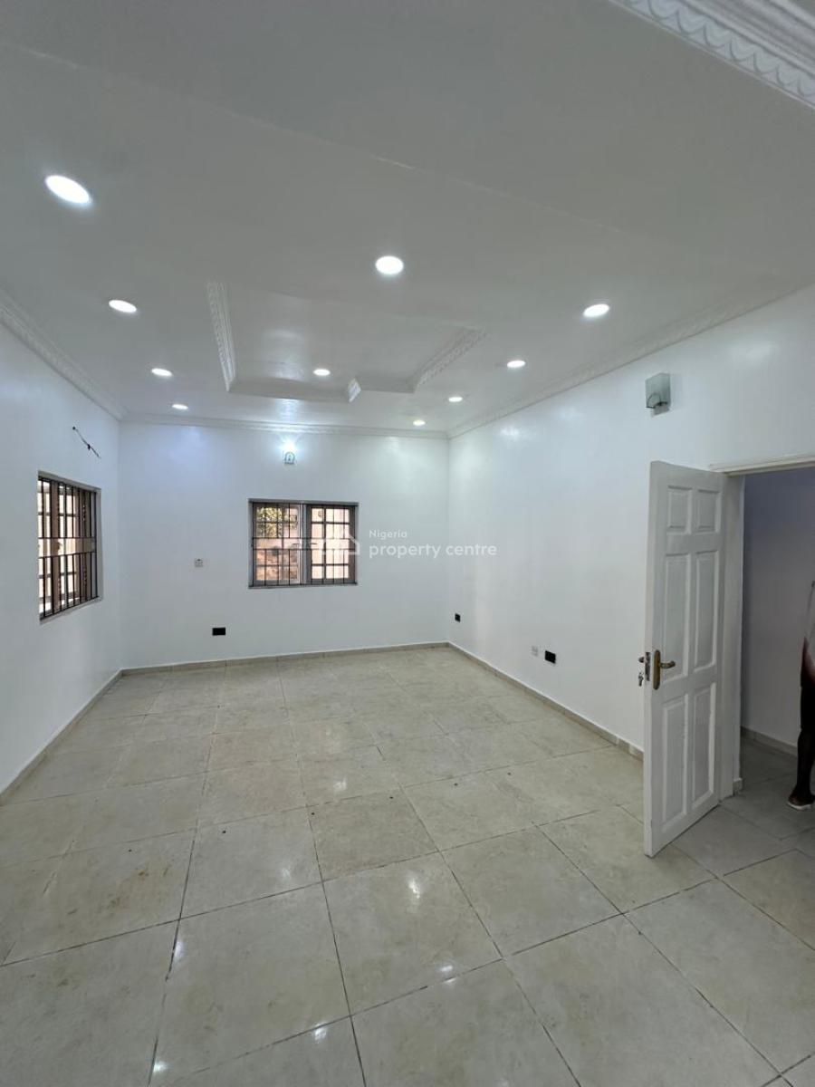 Luxury 2 Bedroom Apartment, Lekki Phase 1, Lekki, Lagos, Flat / Apartment for Rent