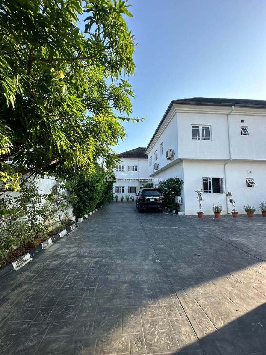 Luxury 2 Bedroom Apartment, Lekki Phase 1, Lekki, Lagos, Flat / Apartment for Rent