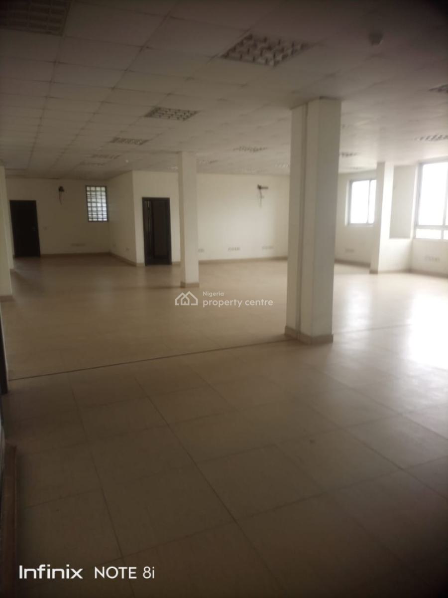 Open Plan Office Space at Oniru/lekki.  Size: 288.00sqm, Lekki Right Side, Lekki, Lagos, Commercial Property for Rent