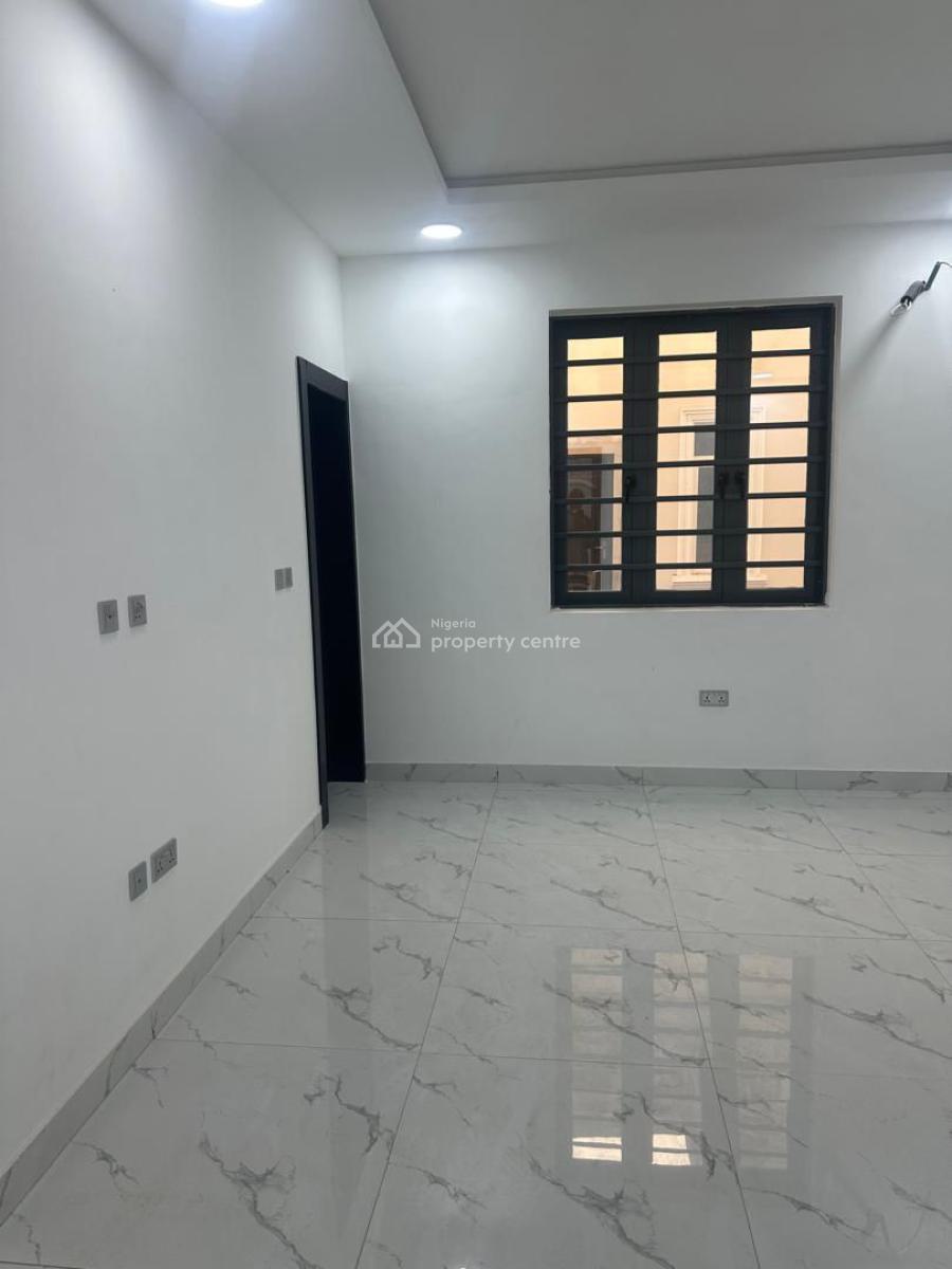 Two Bed Room Luxurious Flat  with a Bq, Off Freedom Way, Lekki Phase 1, Lekki, Lagos, Flat / Apartment for Sale
