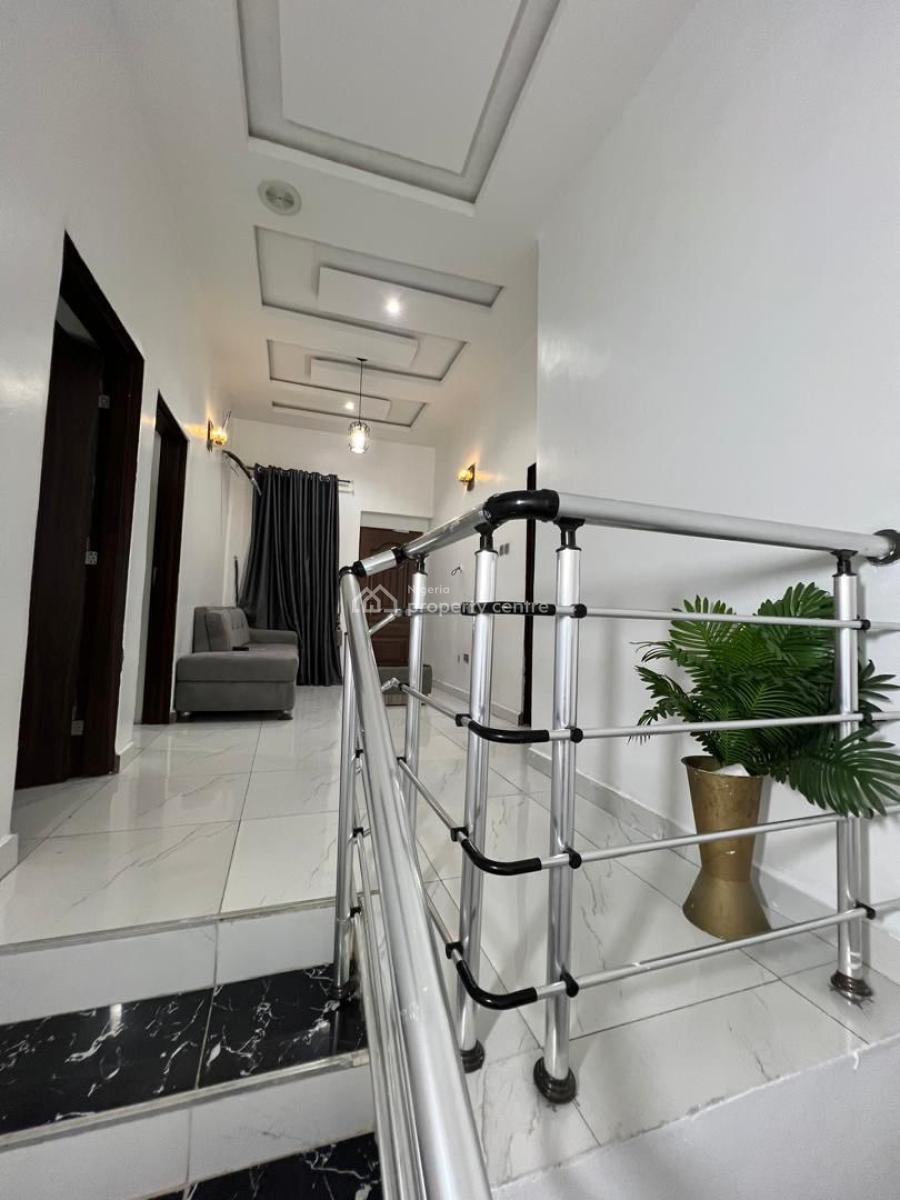 a Luxury Furnished Masters Bedroom in Orchid Road., Van Daniel Estate Orchid Road Lekki Lagos, Lafiaji, Lekki, Lagos, Self Contain (single Rooms) for Rent
