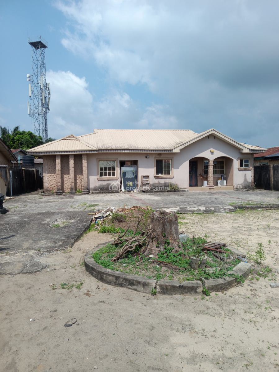 4 Bedroom Bungalow &room &parlour&contain on 894sqm, Saliu Street Off Leadforte  Gate School Awoyaya, Awoyaya, Ibeju Lekki, Lagos, Detached Bungalow for Sale