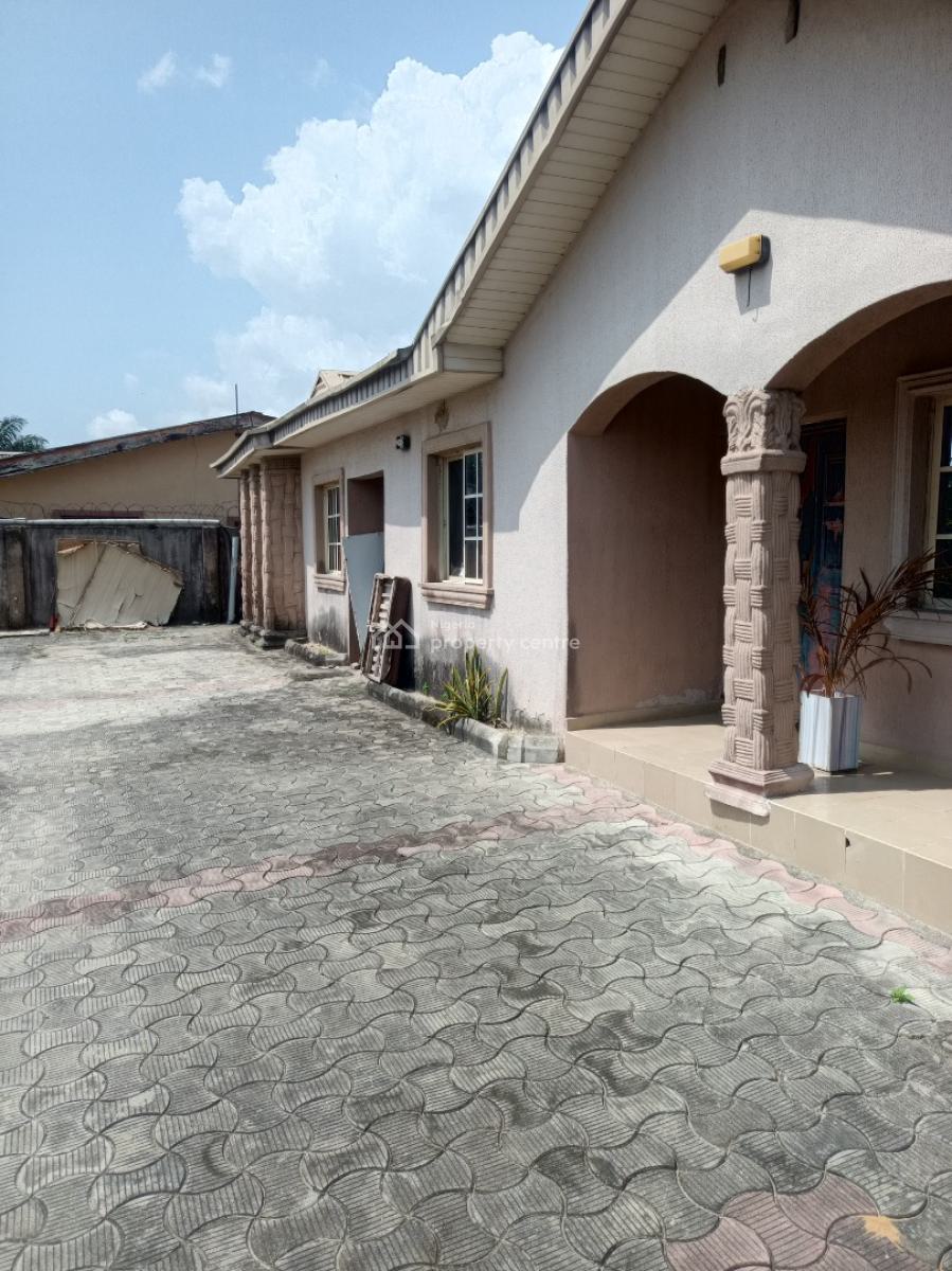 4 Bedroom Bungalow &room &parlour&contain on 894sqm, Saliu Street Off Leadforte  Gate School Awoyaya, Awoyaya, Ibeju Lekki, Lagos, Detached Bungalow for Sale