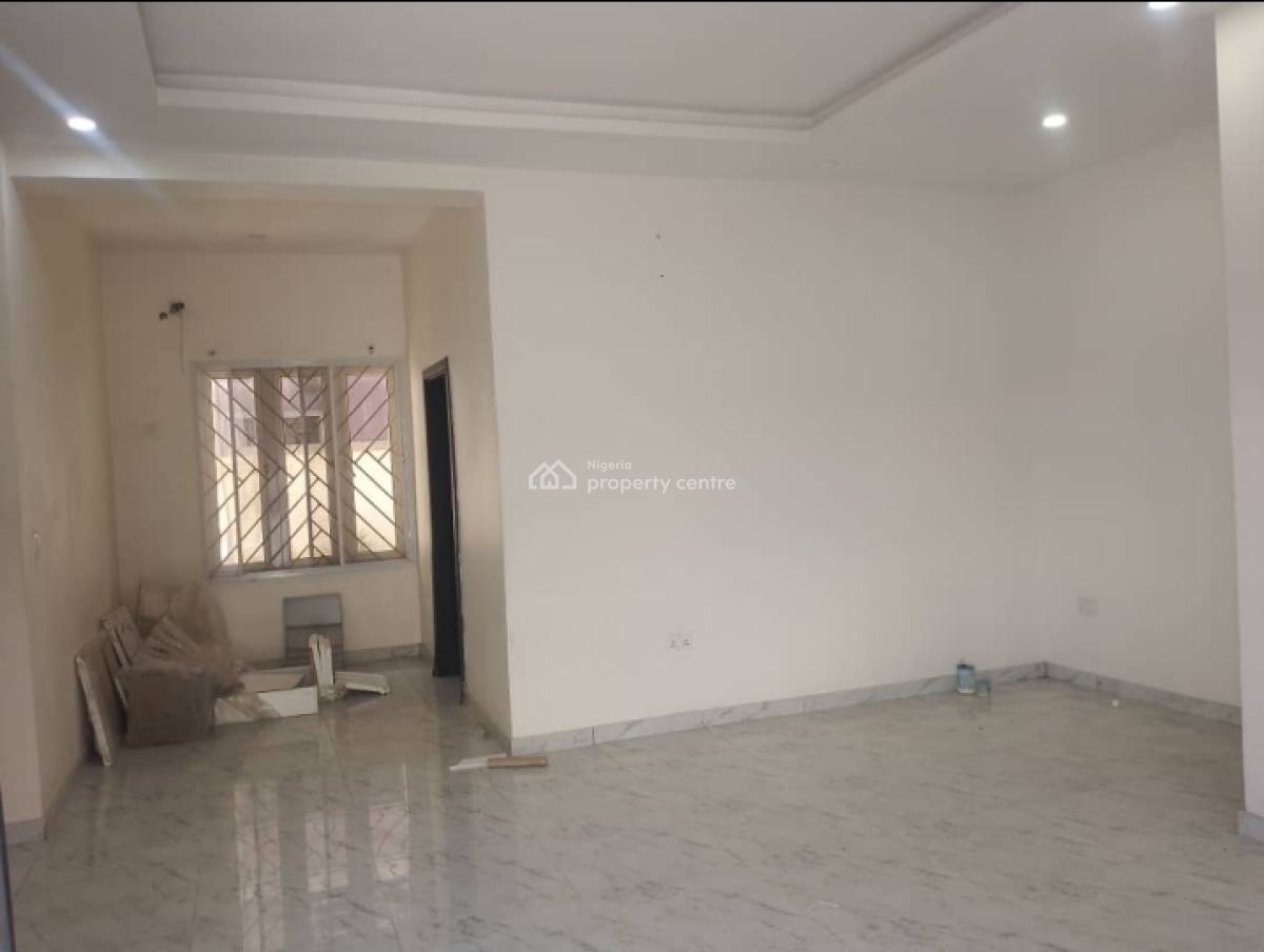 Self Serviced 3bed Apartment in Unit of 4 Occupants (direct to Mandate, Rhs, Ibeju Lekki, Lagos, Flat / Apartment for Rent