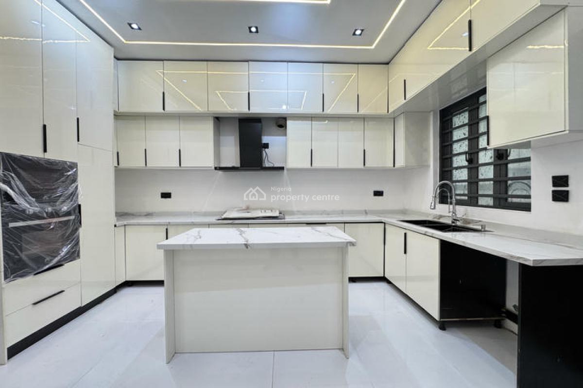 Stunning 5 Bedroom Detached House with Swimming Pool and Bq, Ologolo, Lekki, Lagos, Detached Duplex for Sale