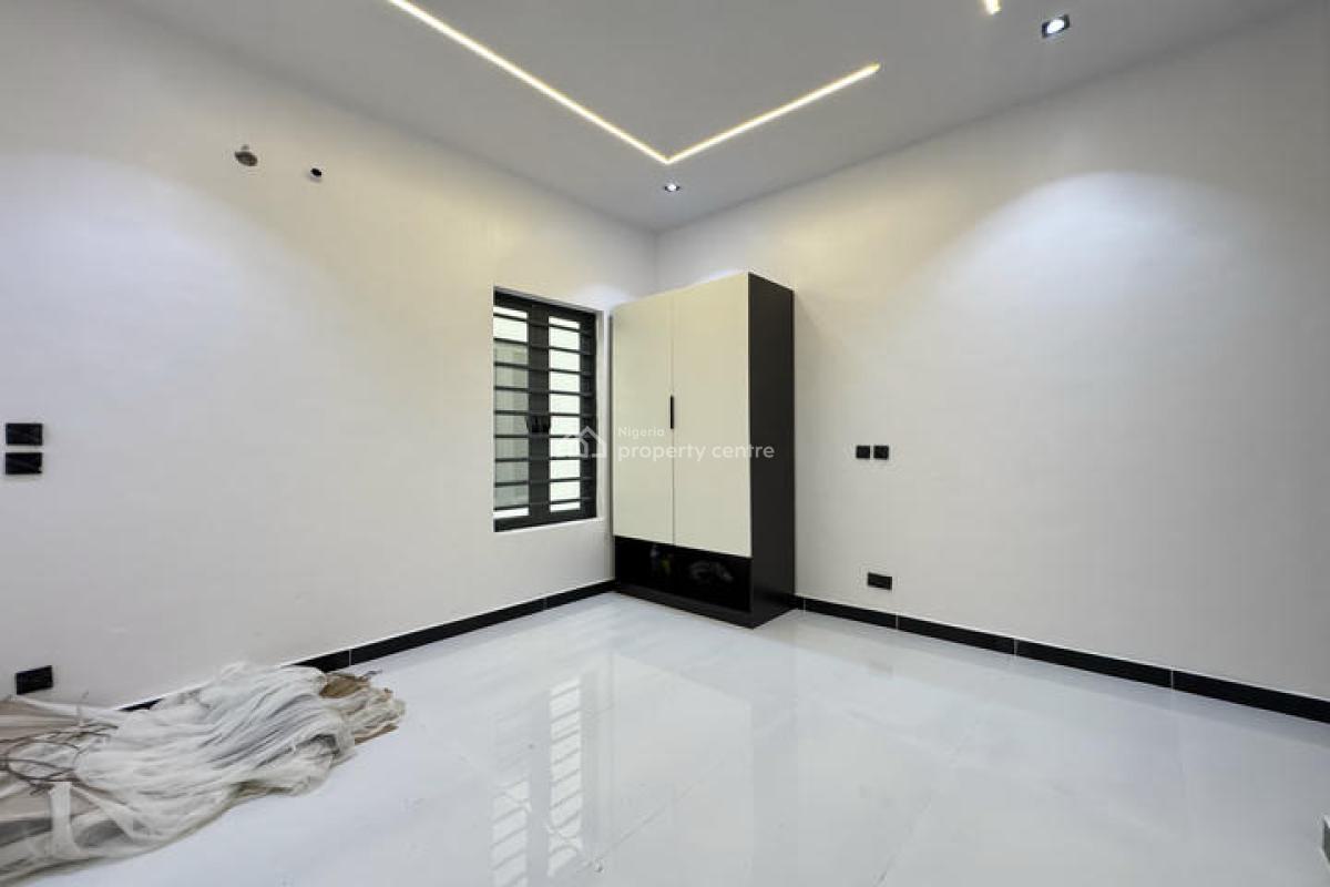 Stunning 5 Bedroom Detached House with Swimming Pool and Bq, Ologolo, Lekki, Lagos, Detached Duplex for Sale