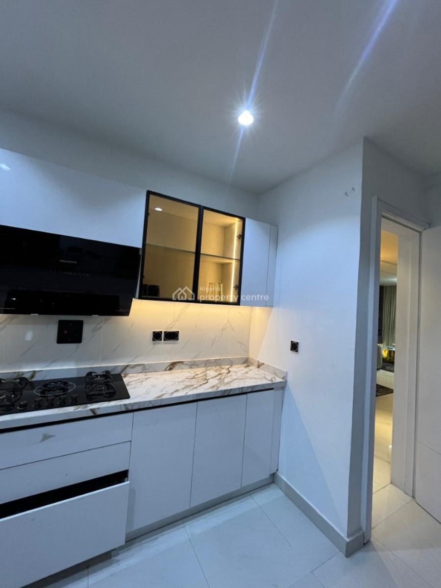 Fully Furnished 2 Bedroom Flat in a Serene and Well Secured Environs, Lekki Phase 1, Lekki, Lagos, Flat / Apartment for Rent