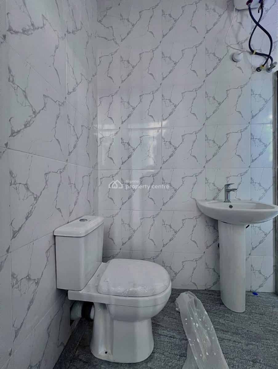 Newly Built 2 Bedrooms Apartments with Swimming Pool & Gym House, Orchid, Lekki, Lagos, Flat / Apartment for Sale