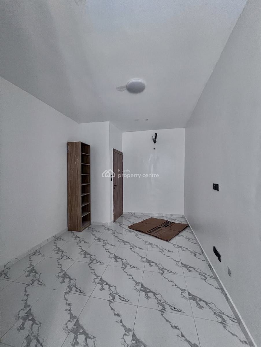 Newly Built 2 Bedrooms Apartments with Swimming Pool & Gym House, Orchid, Lekki, Lagos, Flat / Apartment for Sale