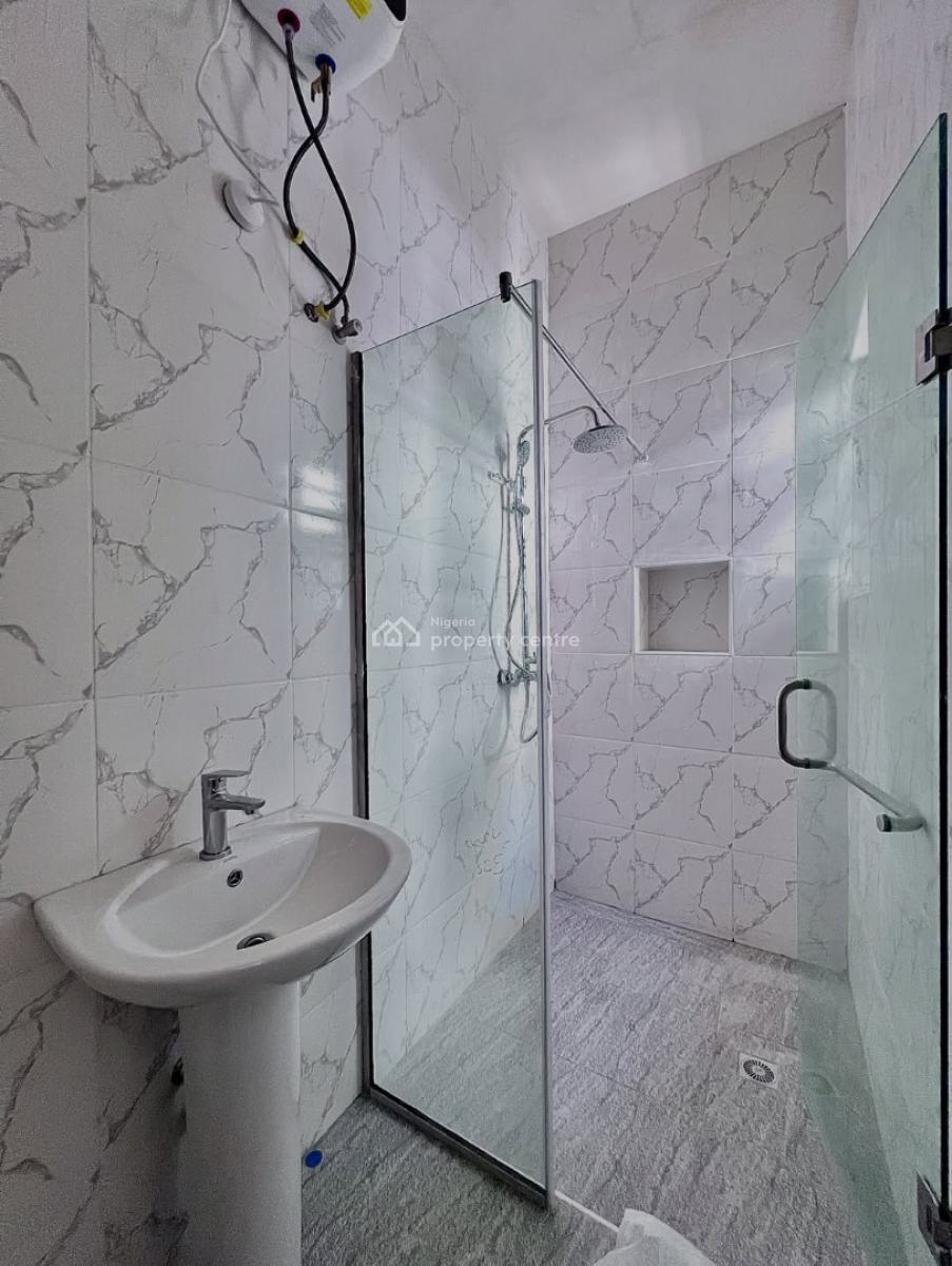 Newly Built 2 Bedrooms Apartments with Swimming Pool & Gym House, Orchid, Lekki, Lagos, Flat / Apartment for Sale