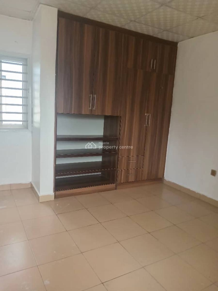 2bed, General Paint, Ajah, Lagos, Flat / Apartment for Rent
