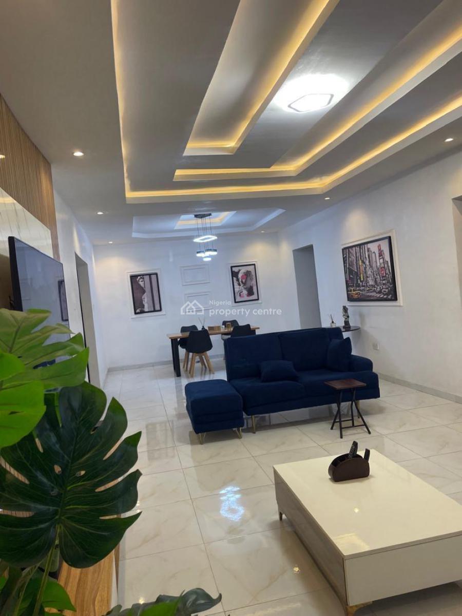 Luxury 2 Bedroom Flat on The High Floor, Chevron Drive, Lekki, Lagos, Block of Flats for Sale