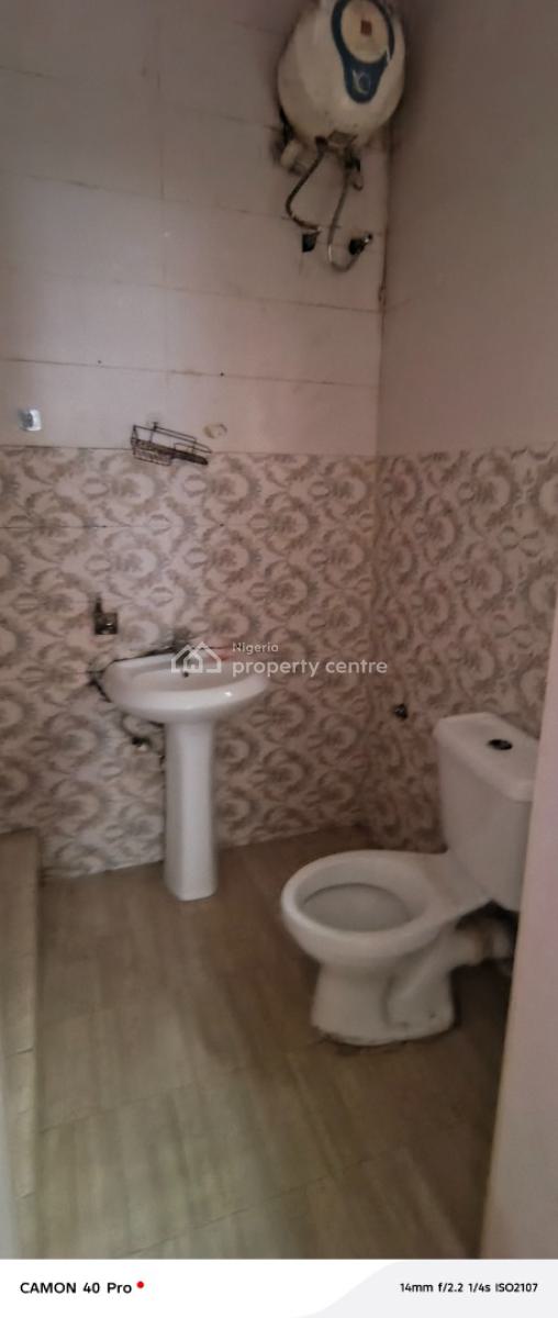 Standard Mini Flat with Visitor Toilet in Chevron Now Out, Chevron Conservation Rd, Lekki, Lagos, Mini Flat (room and Parlour) for Rent