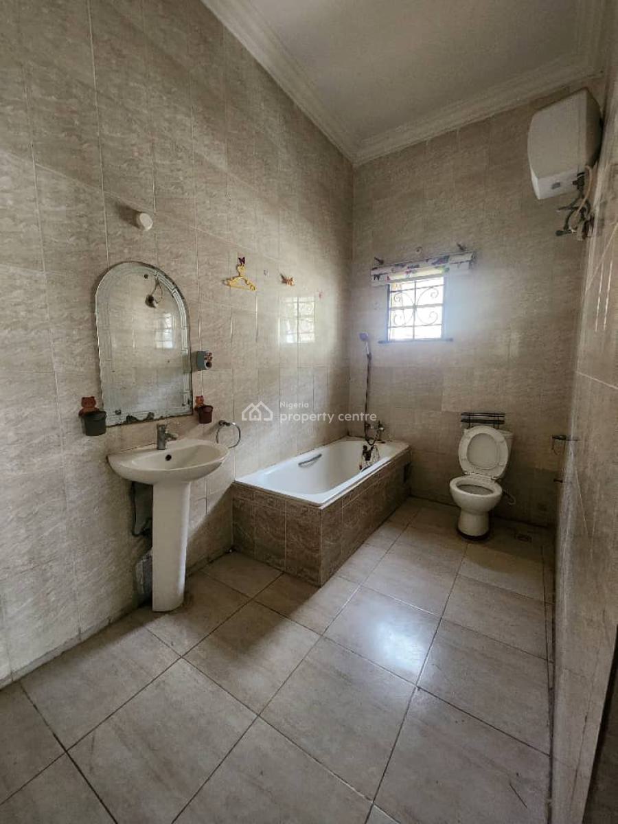 Very Spacious 5 Bedroom Fully Detached Duplex with Boys Quarters and a, Chevry View Estate, Chevron, Lekki, Lagos, Detached Duplex for Rent