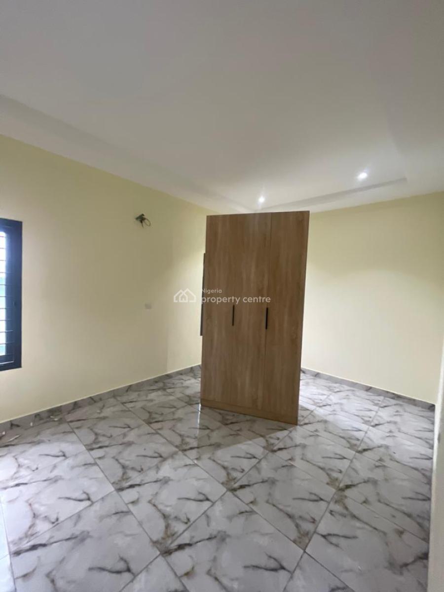 Modern 3-bedroom Flat, Lekki Phase 1, Lekki, Lagos, Flat / Apartment for Rent