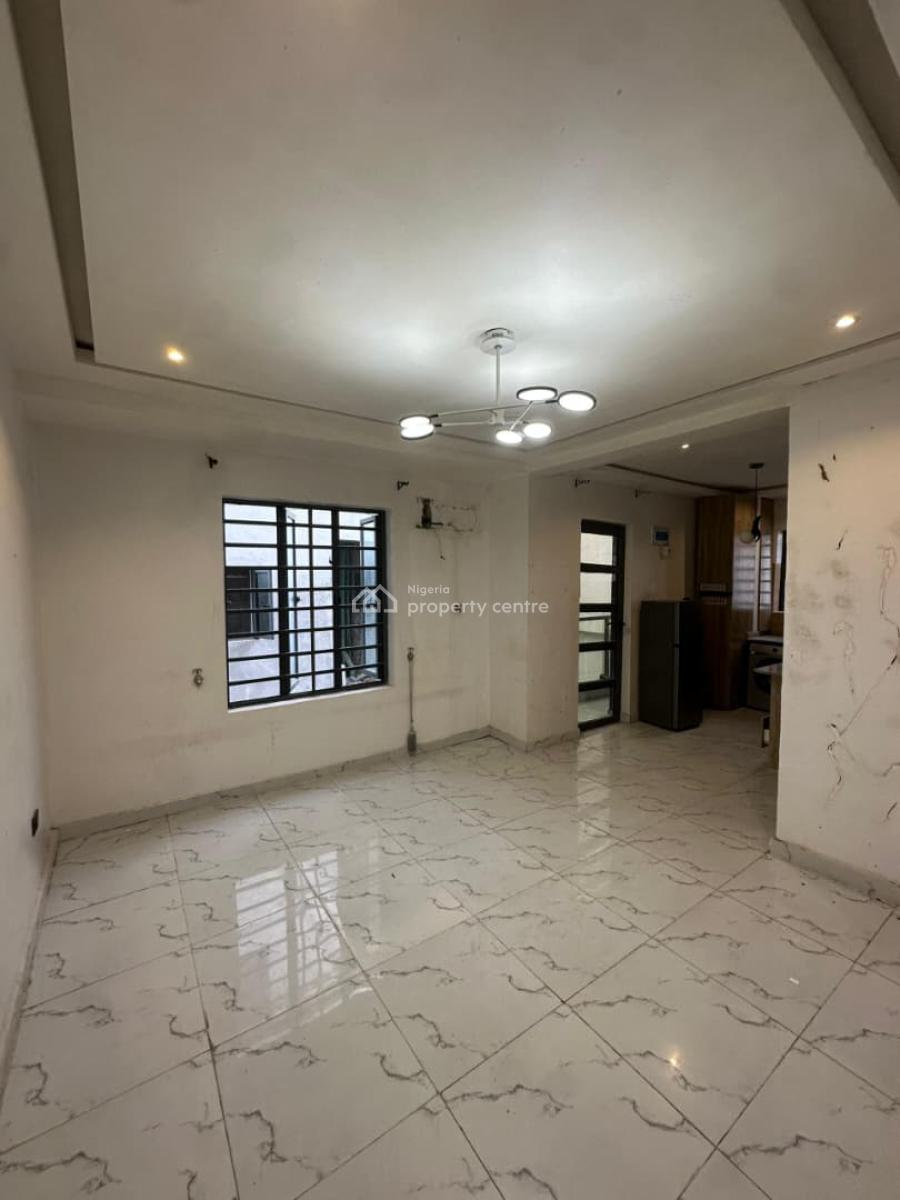 3 Bedroom Flat, Oral Estate 2nd Toll Gate Lekki Lagos, Lekki, Lagos, Flat / Apartment for Rent