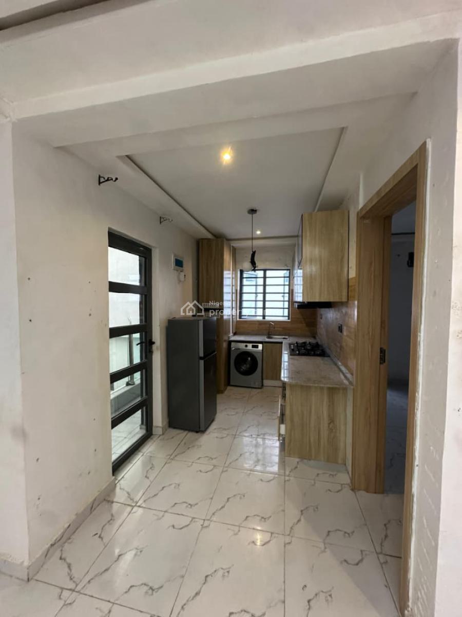 3 Bedroom Flat, Oral Estate 2nd Toll Gate Lekki Lagos, Lekki, Lagos, Flat / Apartment for Rent