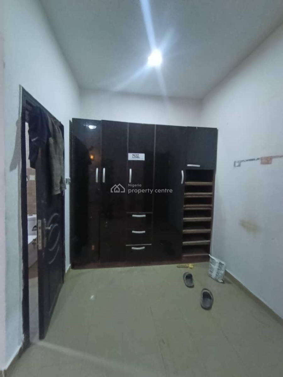 Spacious Mini Flat in an Estate, Lekki, Lagos, Mini Flat (room and Parlour) for Rent