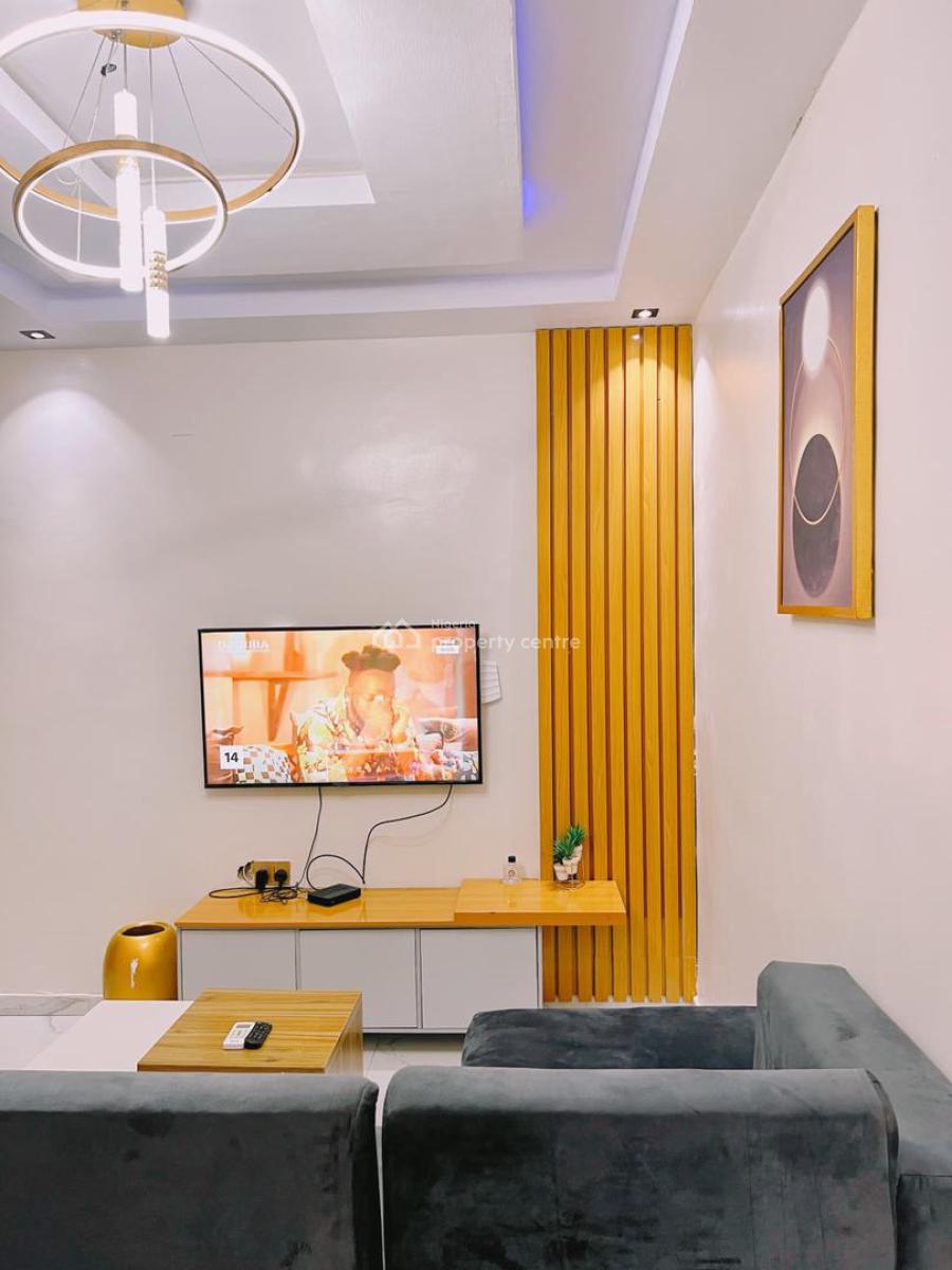Beautiful One Bedroom Apartment, Ilupeju, Ilupeju, Lagos, Mini Flat (room and Parlour) Short Let