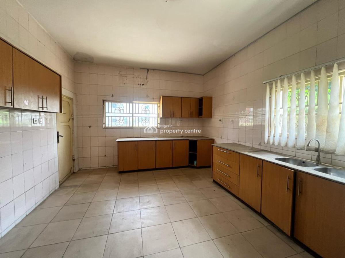 5 Bedroom Fully Detached Duplex with Boys Quarters in a Mini Estate, Utako, Utako, Abuja, Detached Duplex for Sale