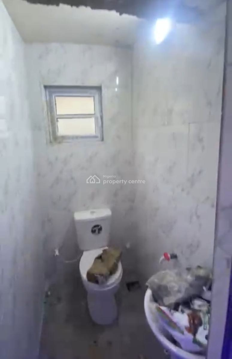 Decent 2bedrooms Ground Flat All Rooms Ensuite & Guest Toilet, Pop, R-jolad Axis New-garage Gbagada, Gbagada Phase 1, Gbagada, Lagos, Flat / Apartment for Rent