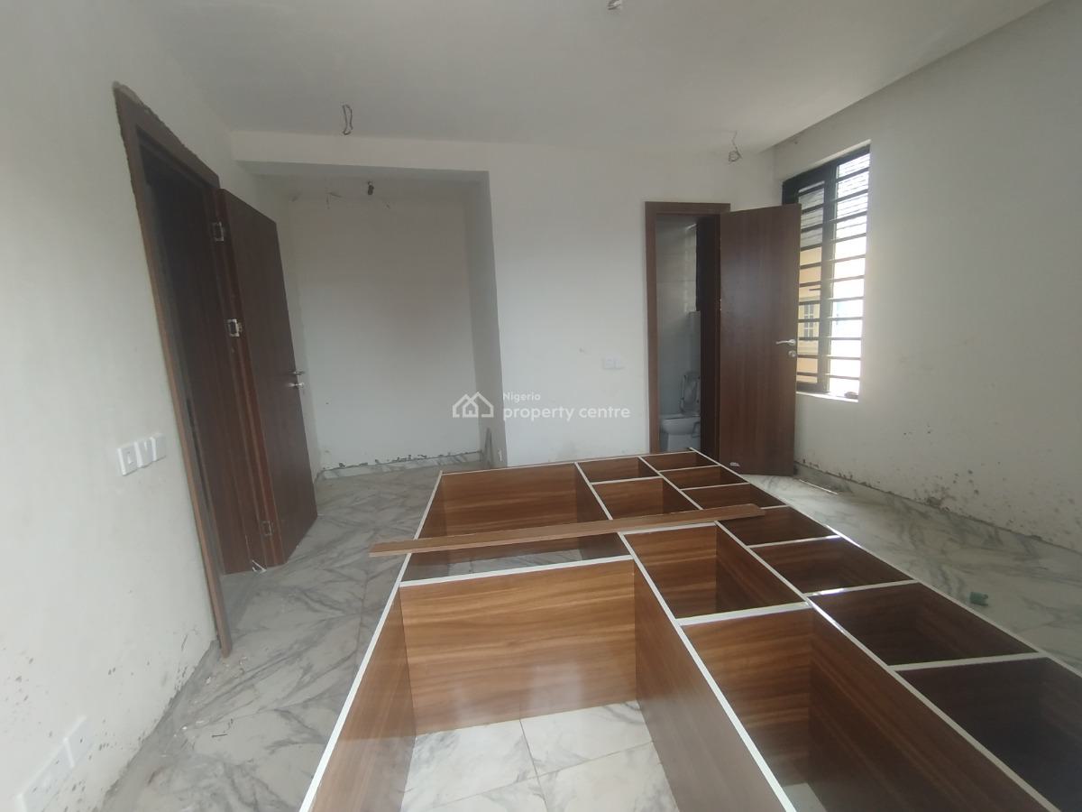 Newly Built 2 Bedroom Apartment, Off Aro Ologolo Road, Ologolo, Lekki, Lagos, Flat / Apartment for Sale