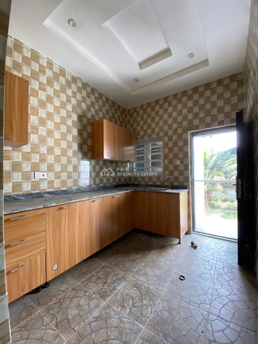 Newly Built 3 Bedroom Flat, Madiba Estate,new Road Awoyaya Ibeju-lekki,lekki Epe Expressway Lagos, Awoyaya, Ibeju Lekki, Lagos, Flat / Apartment for Rent