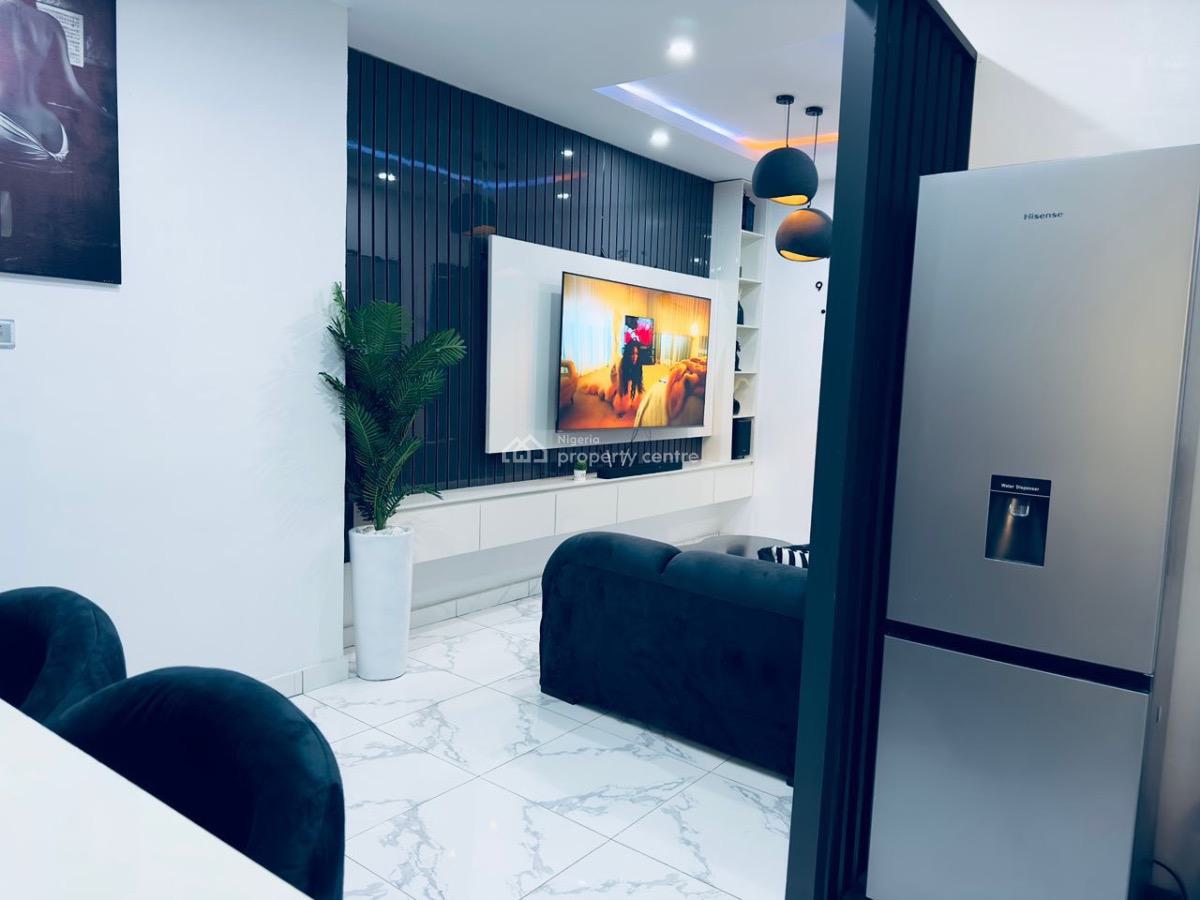 Luxury 1 Bedroom Apartment, Gbagada, Lagos, Flat / Apartment Short Let