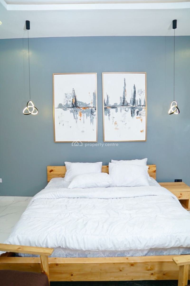 Luxury 3 Bedroom Duplex with Bathtub Air Hockey Table, Ajah, Lagos, Flat / Apartment Short Let