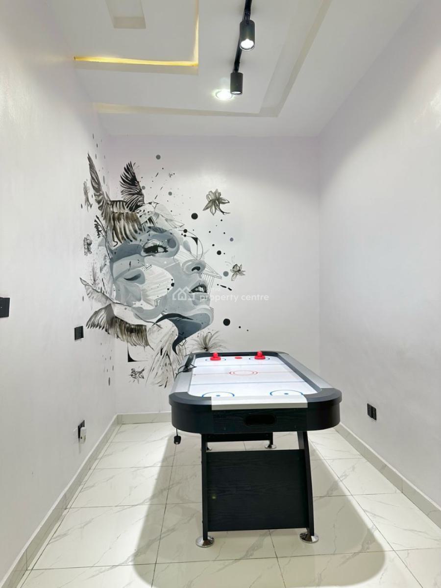 Luxury 3 Bedroom Duplex with Bathtub Air Hockey Table, Ajah, Lagos, Flat / Apartment Short Let