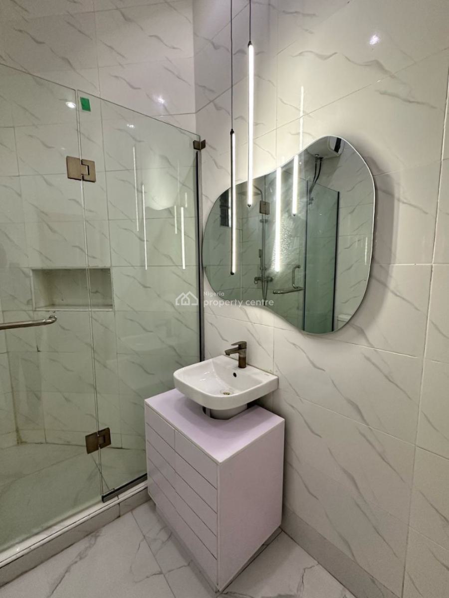 Luxury 3 Bedroom Duplex with Bathtub Air Hockey Table, Ajah, Lagos, Flat / Apartment Short Let