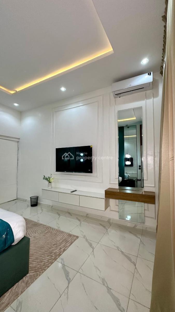 Luxury 2 Bedroom Apartment with Pool Gym, Ikate, Lekki, Lagos, Flat / Apartment Short Let