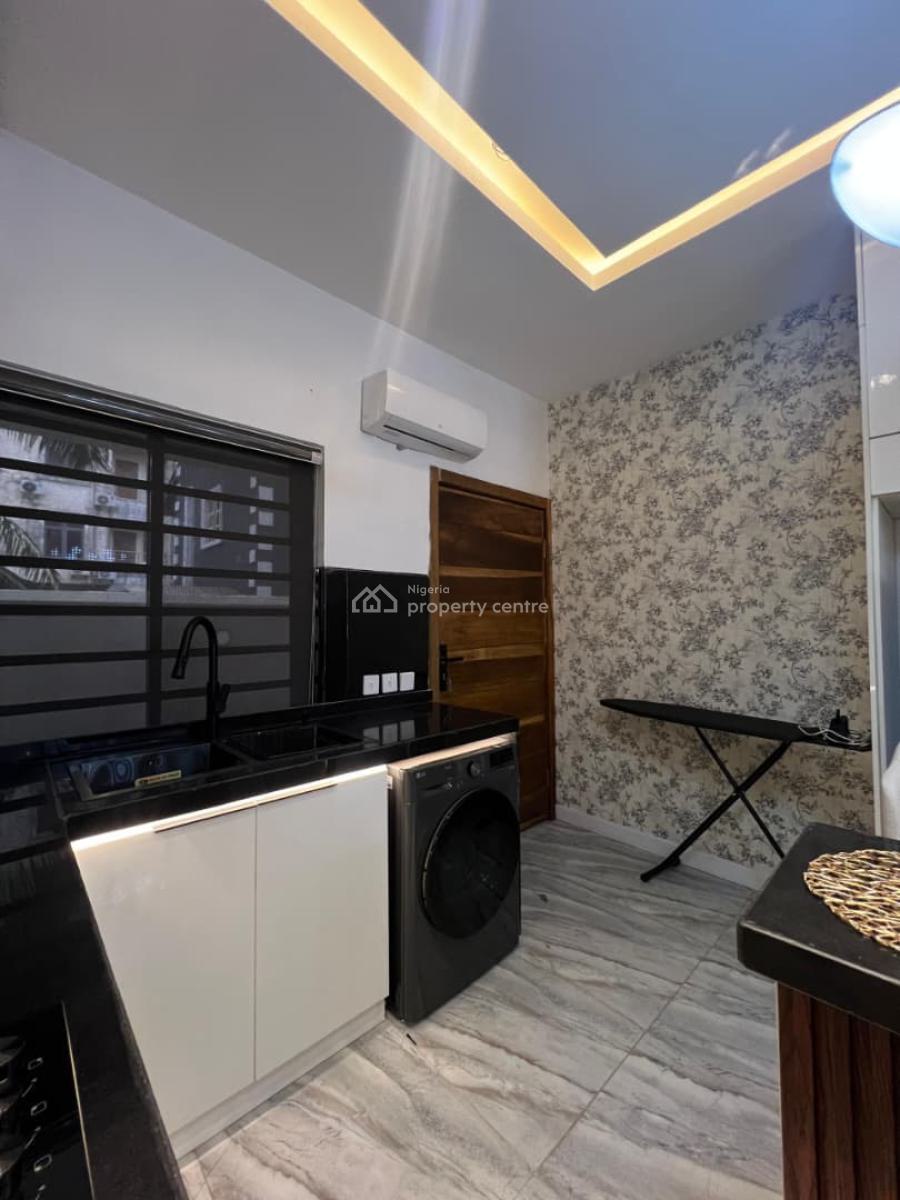 Luxury 2 Bedroom Apartment with Pool Gym Ps5, Agungi, Lekki, Lagos, Flat / Apartment Short Let