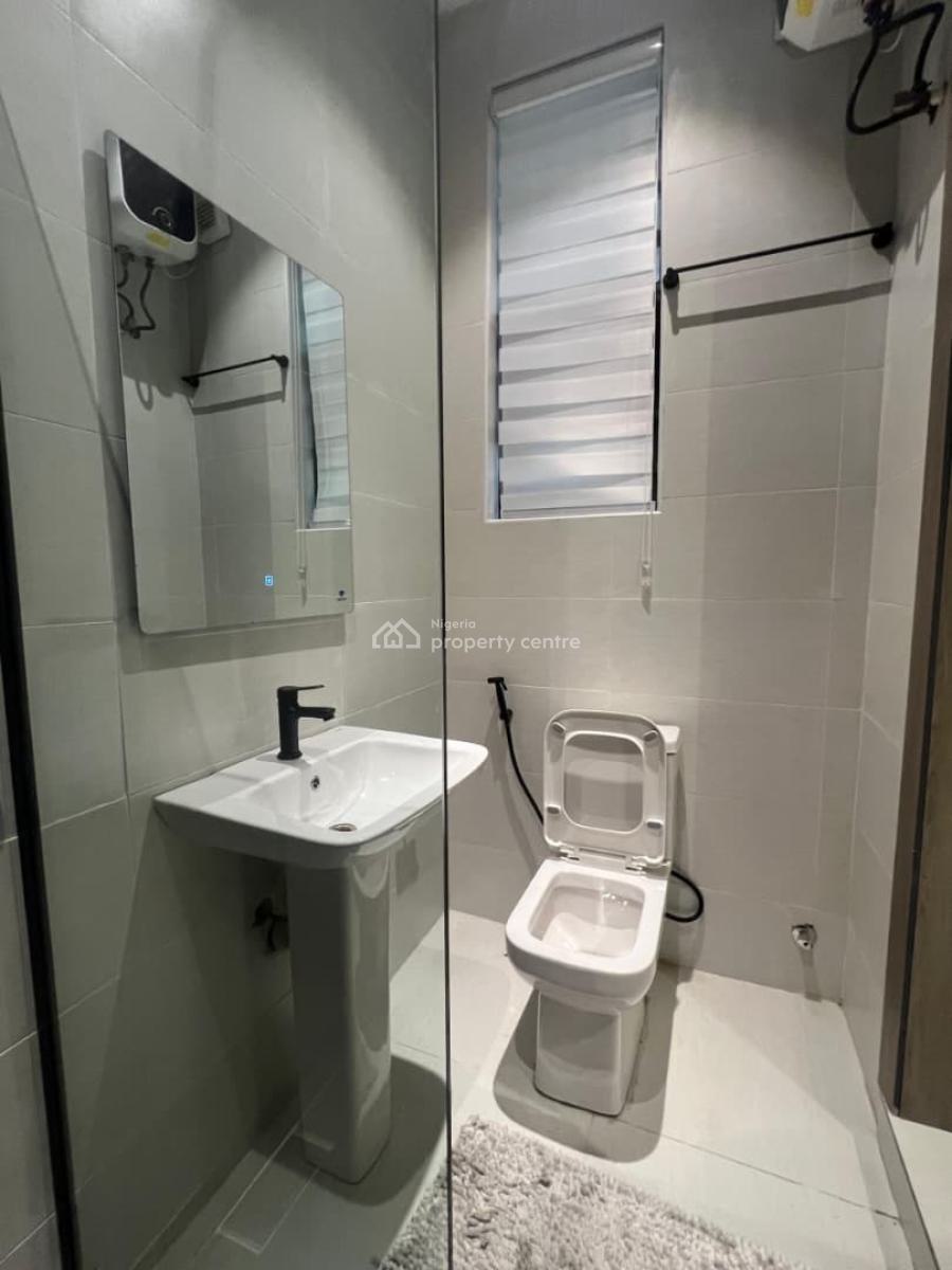 Luxury 2 Bedroom Apartment with Pool Gym Ps5, Agungi, Lekki, Lagos, Flat / Apartment Short Let