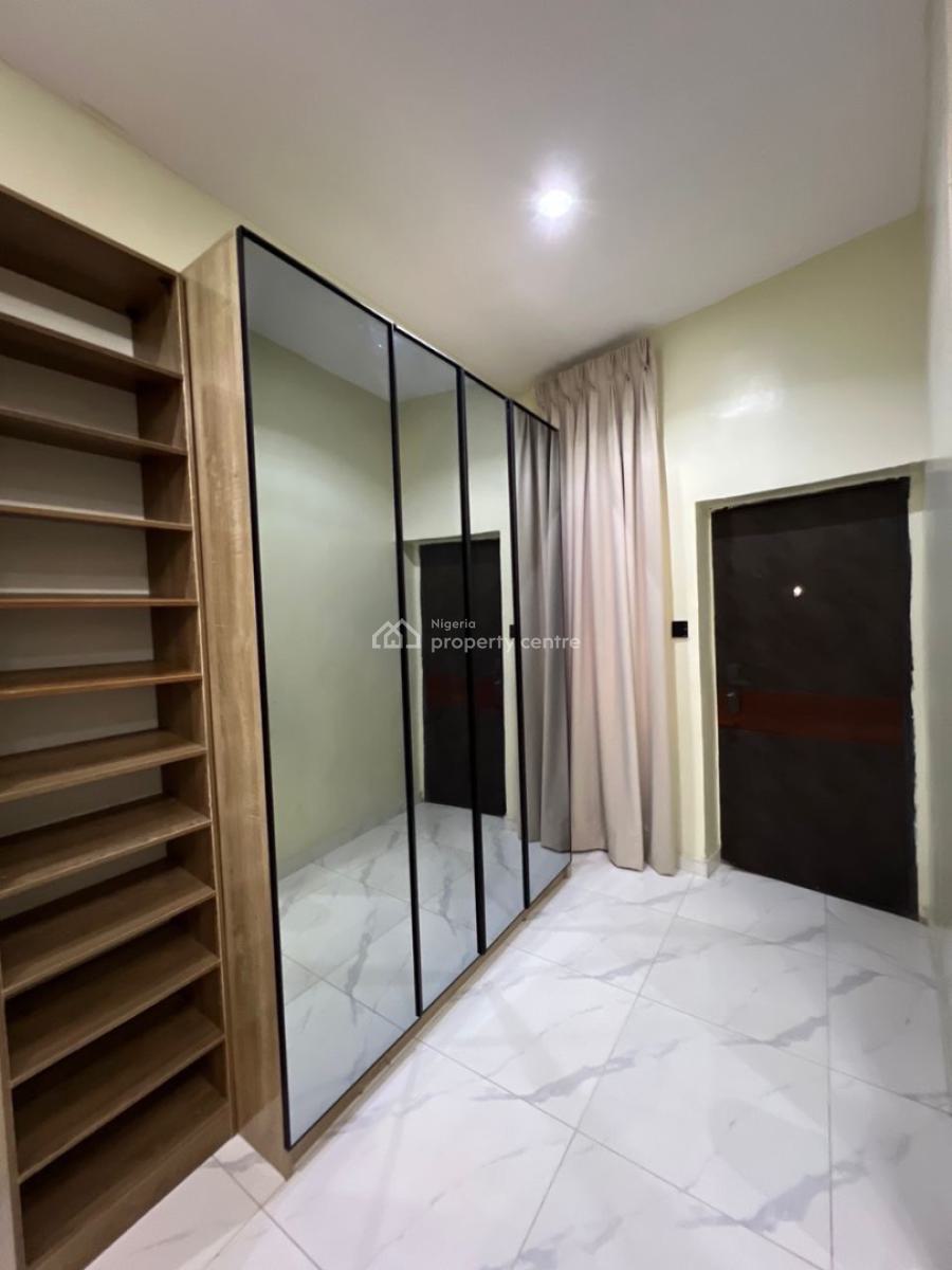 Luxury 4 Bedroom Apartment with Balcony, Ajah, Lagos, Flat / Apartment Short Let