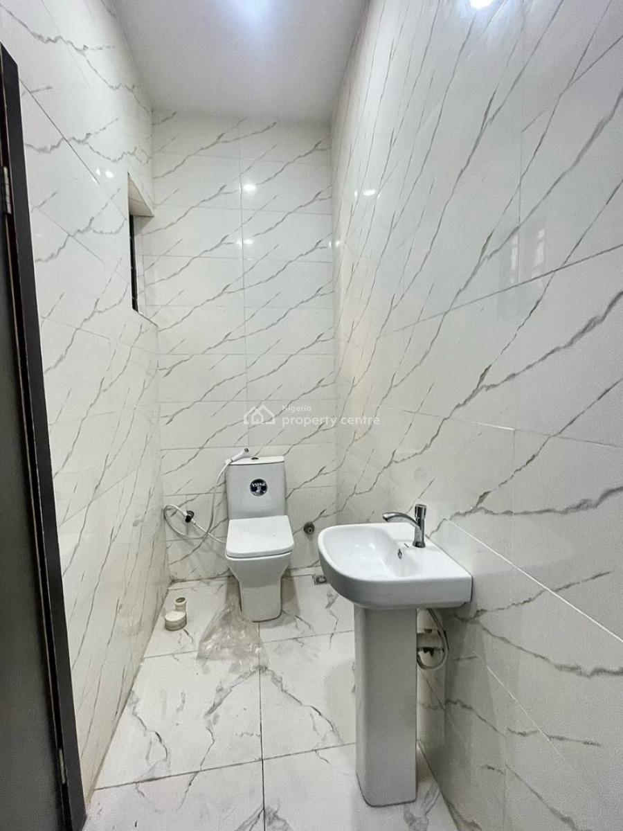 Newly Built Luxury 2bedroom Nd 3bedroom Well Finished with Nice Pop Ce, Atlantic View Estate Alpha Beach New Road Befor Chevron, Lekki, Lagos, Flat / Apartment for Rent