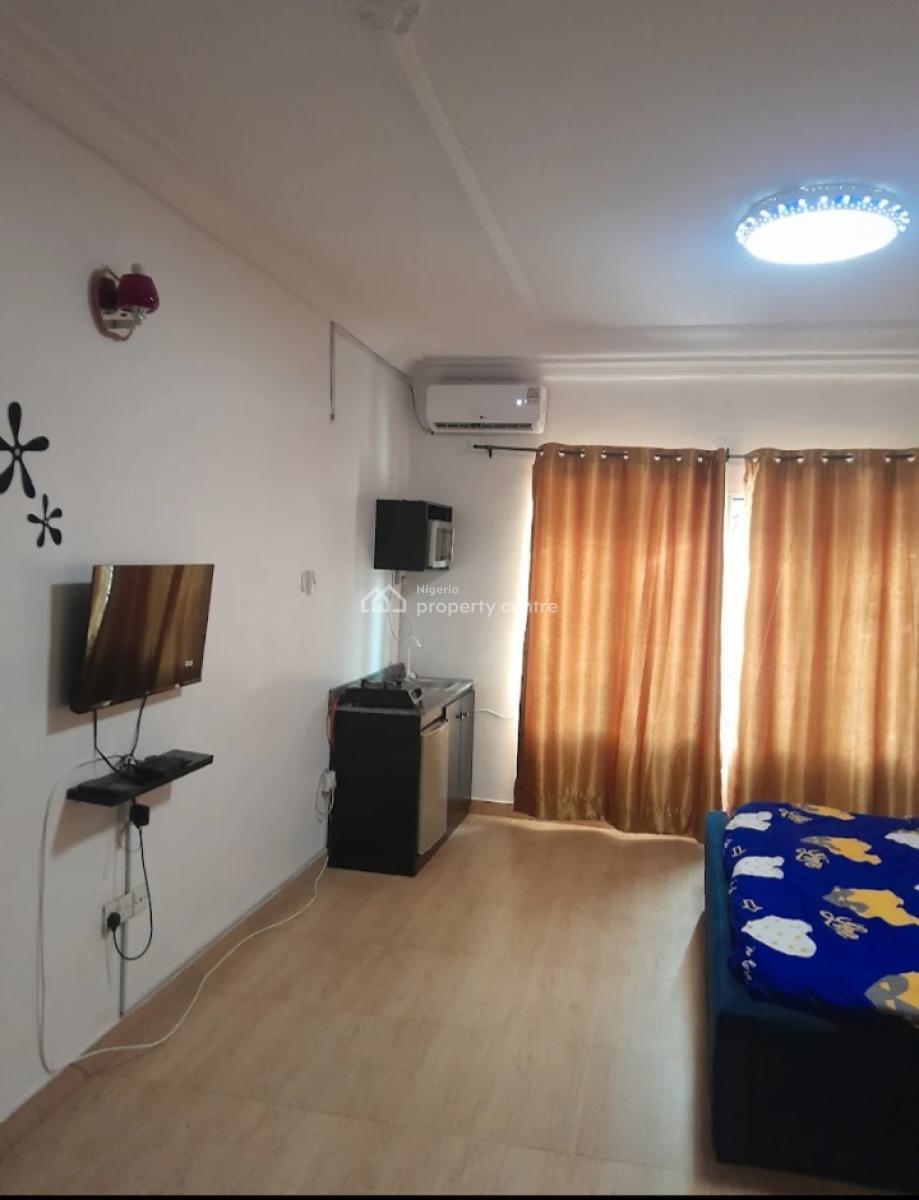Spacious Studio Apartment with Swimming Pool, Lekki Gardens Estate 3, Lbs, Olokonla, Ajah, Lagos, Self Contain (single Rooms) Short Let