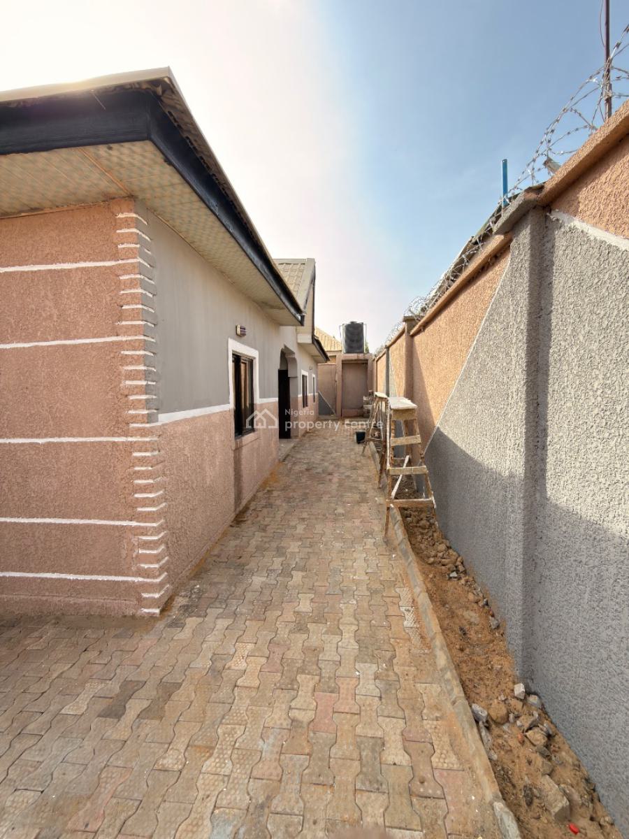 3 Bedroom Bungalow, Rigachikun, Kaduna North, Kaduna, Detached Bungalow for Sale