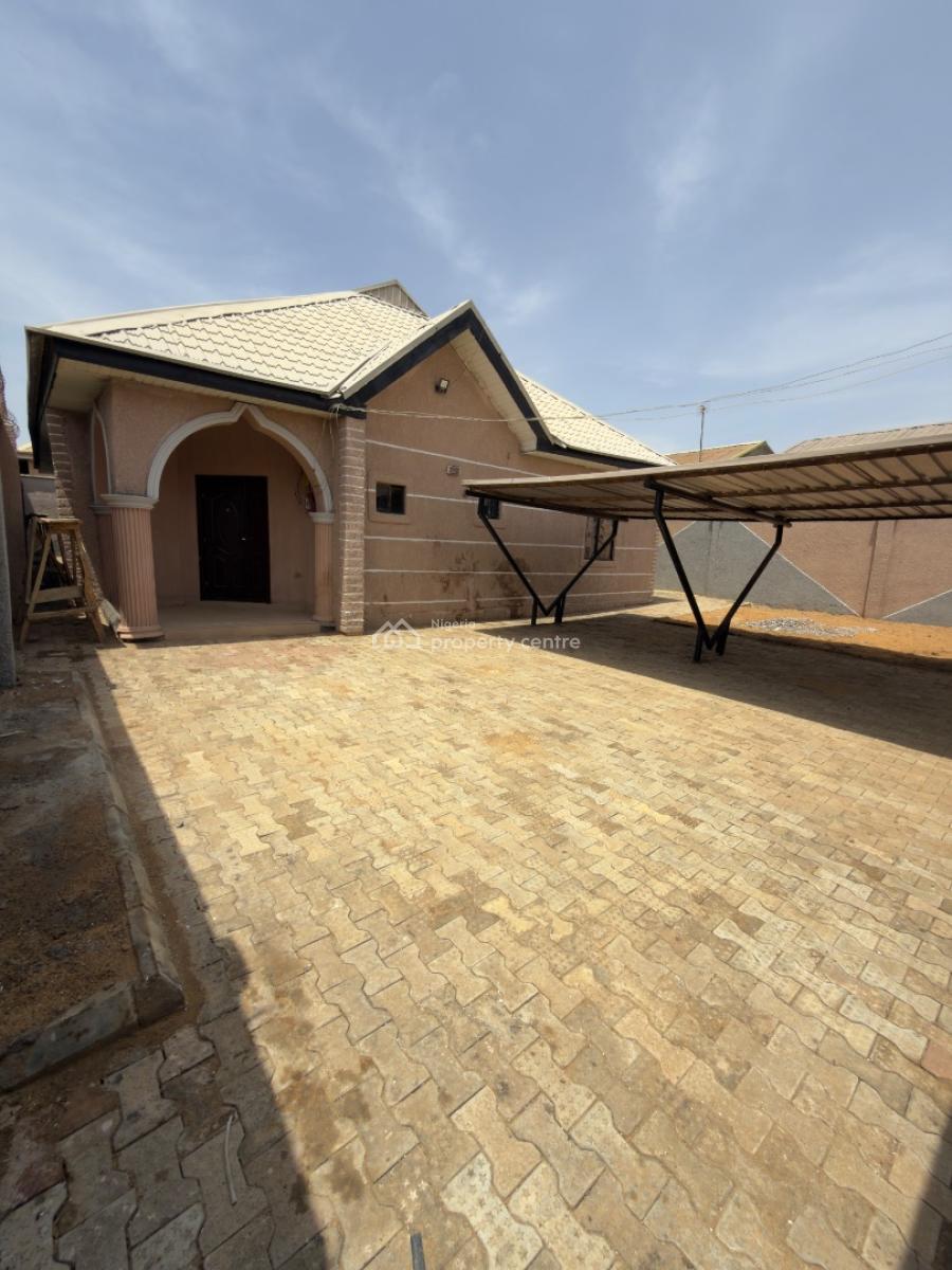 3 Bedroom Bungalow, Rigachikun, Kaduna North, Kaduna, Detached Bungalow for Sale
