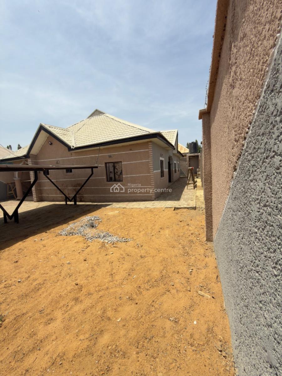 3 Bedroom Bungalow, Rigachikun, Kaduna North, Kaduna, Detached Bungalow for Sale
