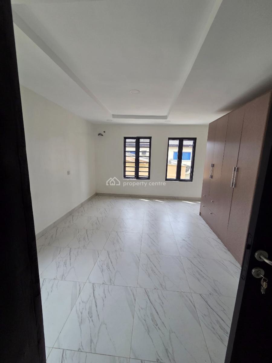 a 6 Bedroom  Detached House with 1 Room Bq, Victoria Island (vi), Lagos, Detached Duplex for Rent